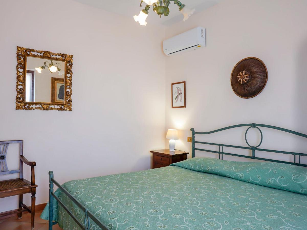 Villa Sunny Home By Interhome Sperlonga Bagian luar foto