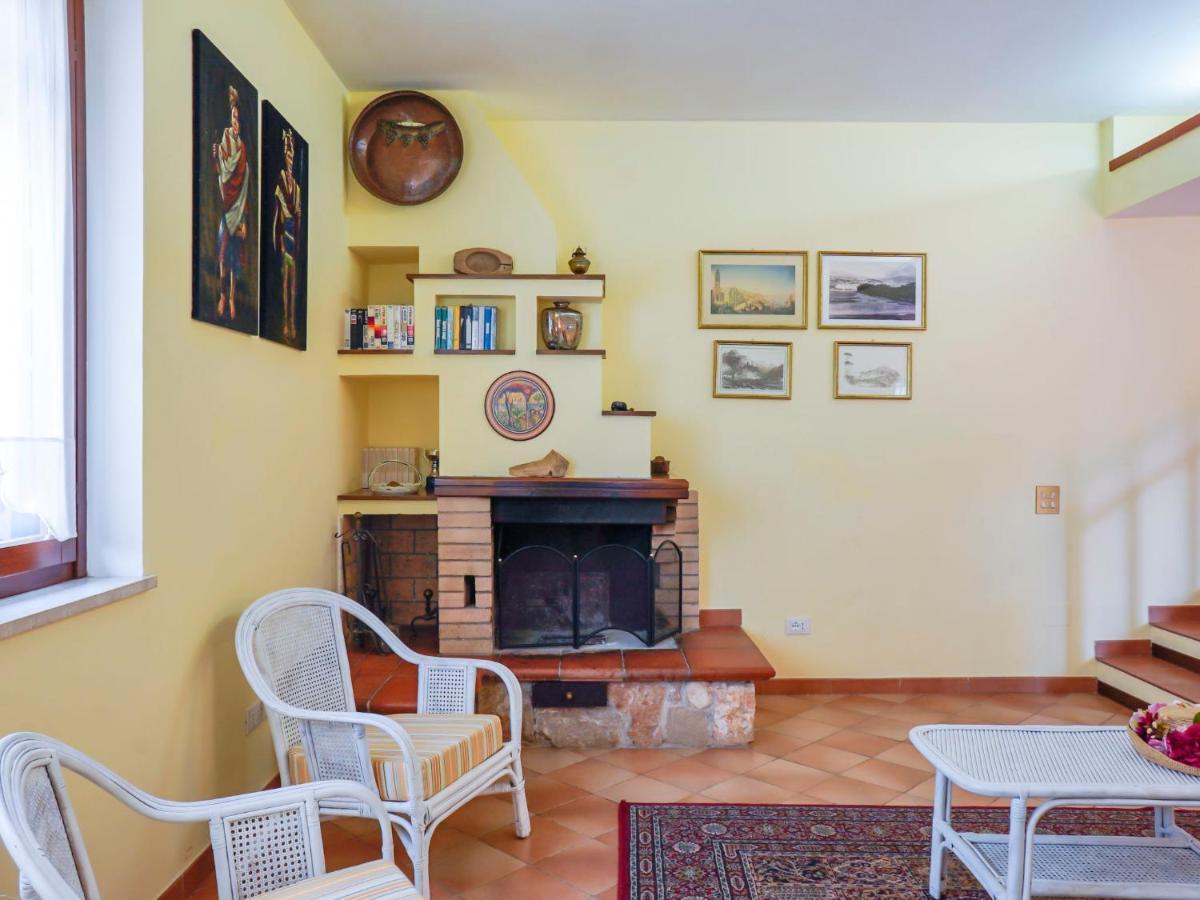 Villa Sunny Home By Interhome Sperlonga Bagian luar foto
