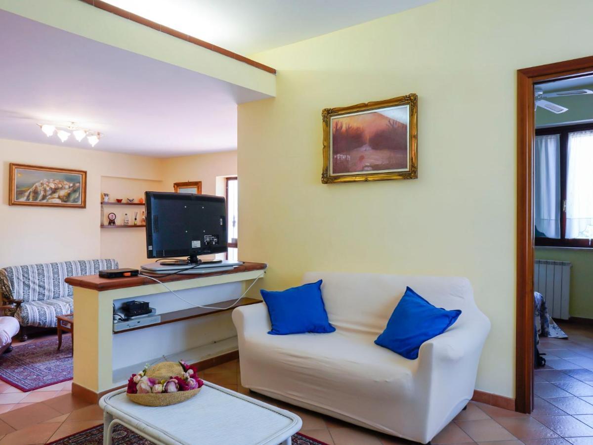 Villa Sunny Home By Interhome Sperlonga Bagian luar foto
